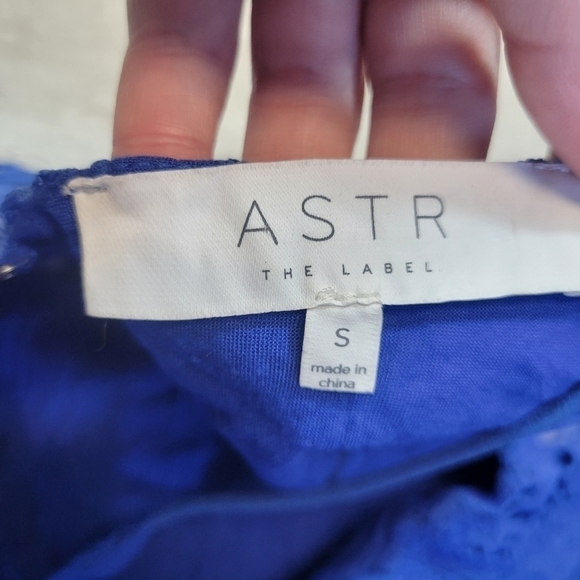 ASTR The Label Lace Up Blue Shift Dress Size Small - Picture 5 of 8